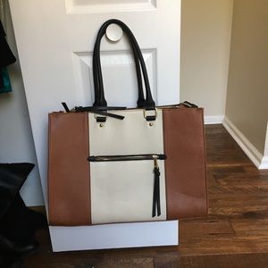 Large tote